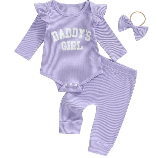 Comfortable baby outfit in purple from Pipp & Lola