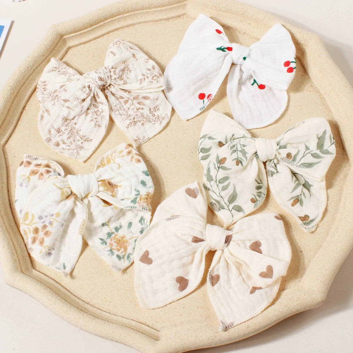 Muslin Bow Baby Girl Clip