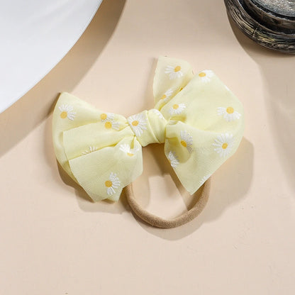 Chiffon Daisy Bow